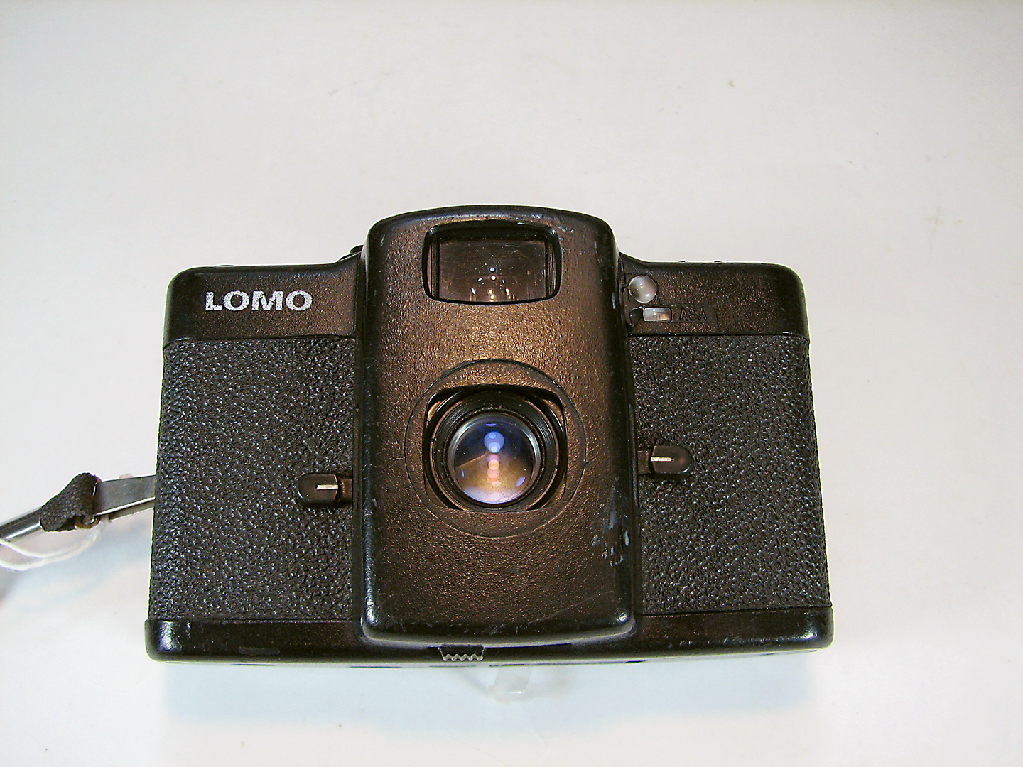دوربین روسی کلکسیونی معروف Lomo LC-A
