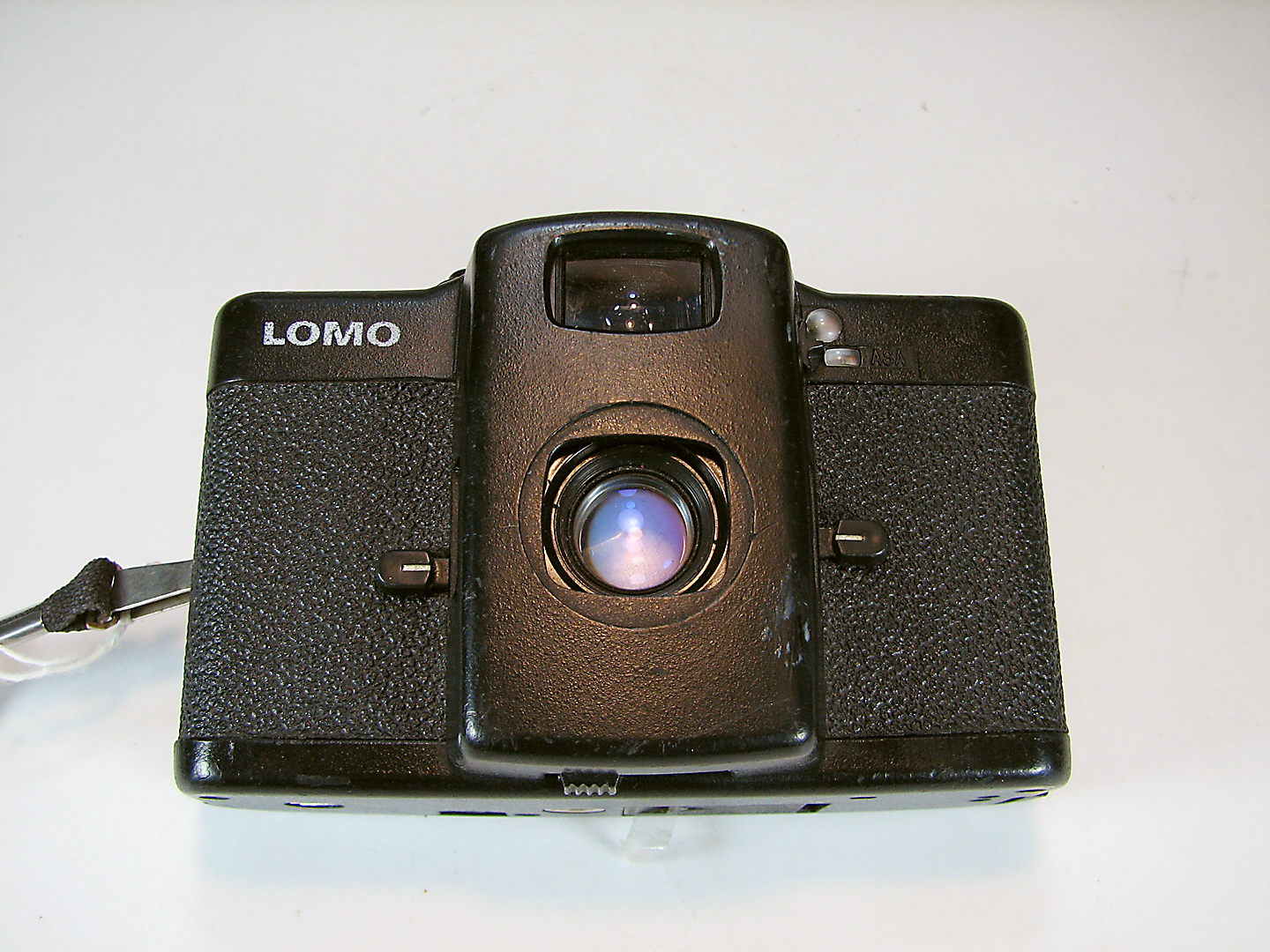 دوربین روسی کلکسیونی معروف Lomo LC-A