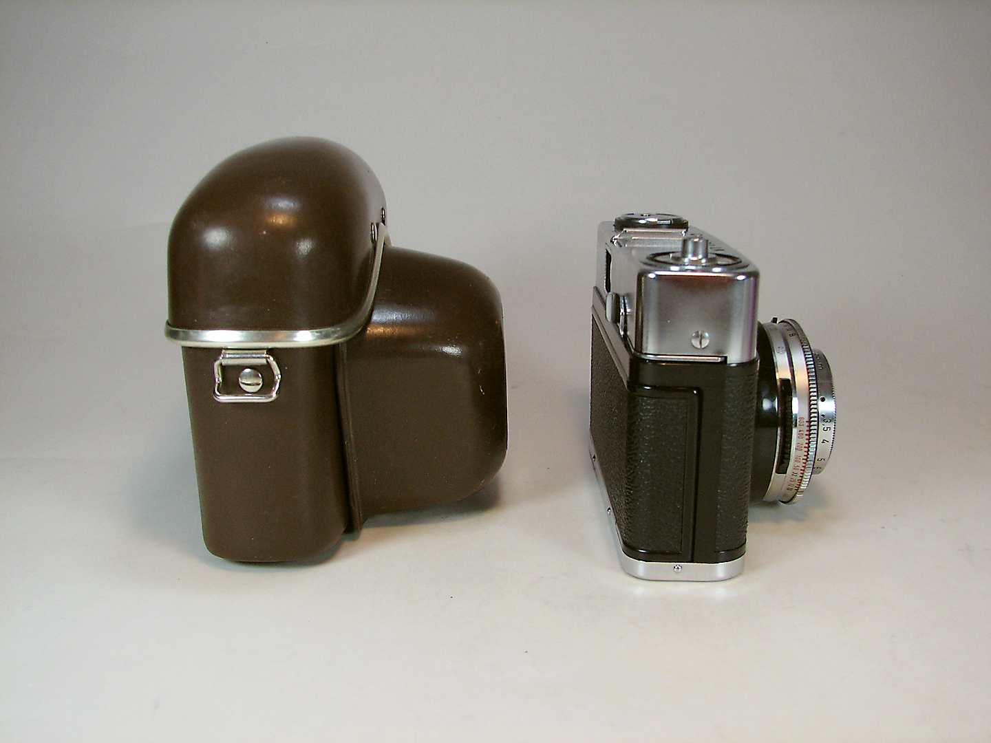 دوربین کلکسیونی Zeiss Ikon Contina LK
