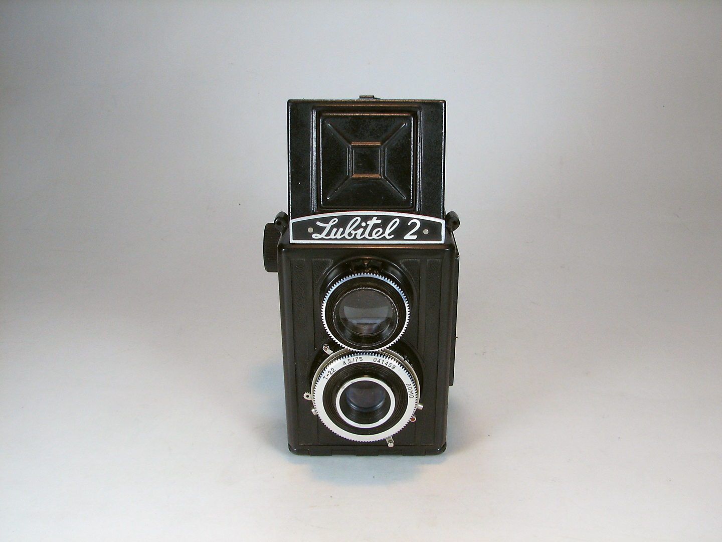 دوربین کلکسیونی لوبیتل LUBITEL 2