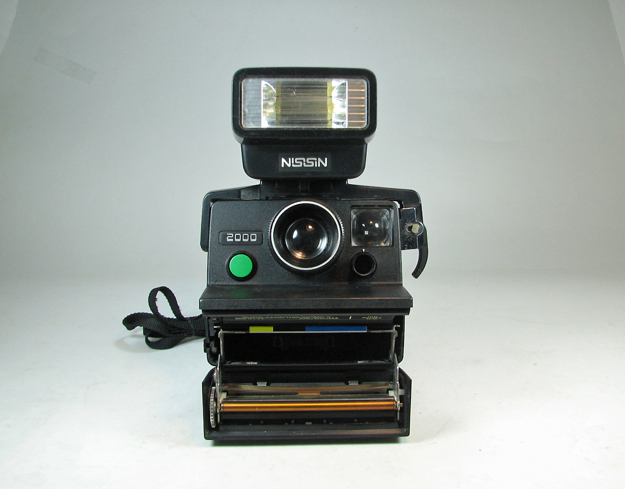 دوربین کلکسیونی POLAROID 2000 همراه با فلاش فابریک