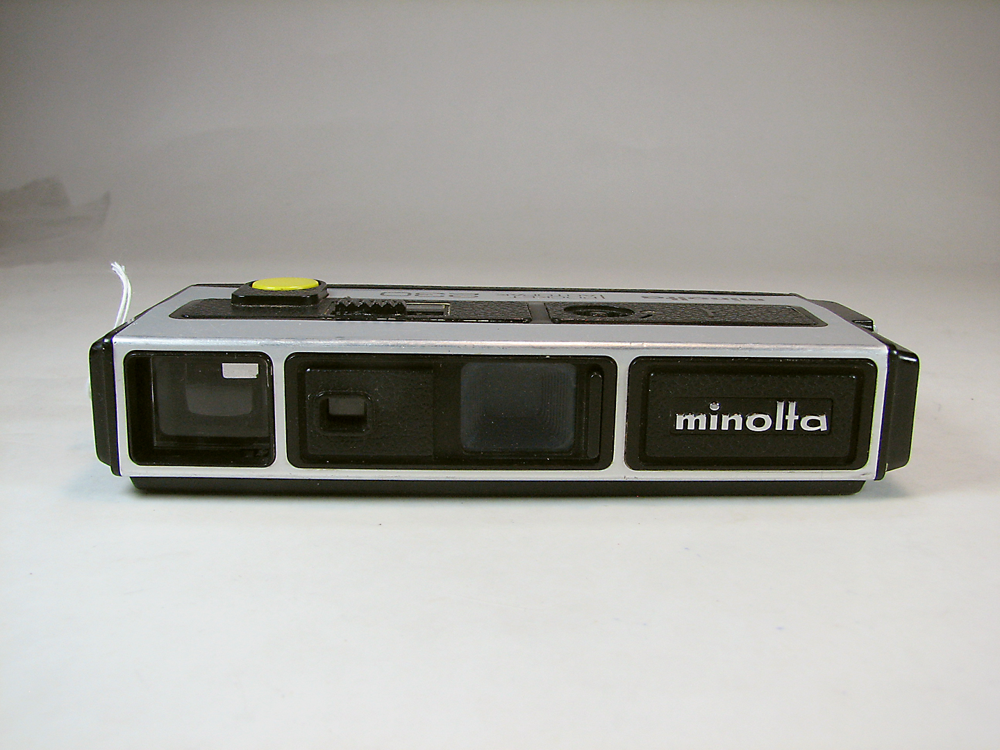 دوربین کلکسیونی minolta pocket 230