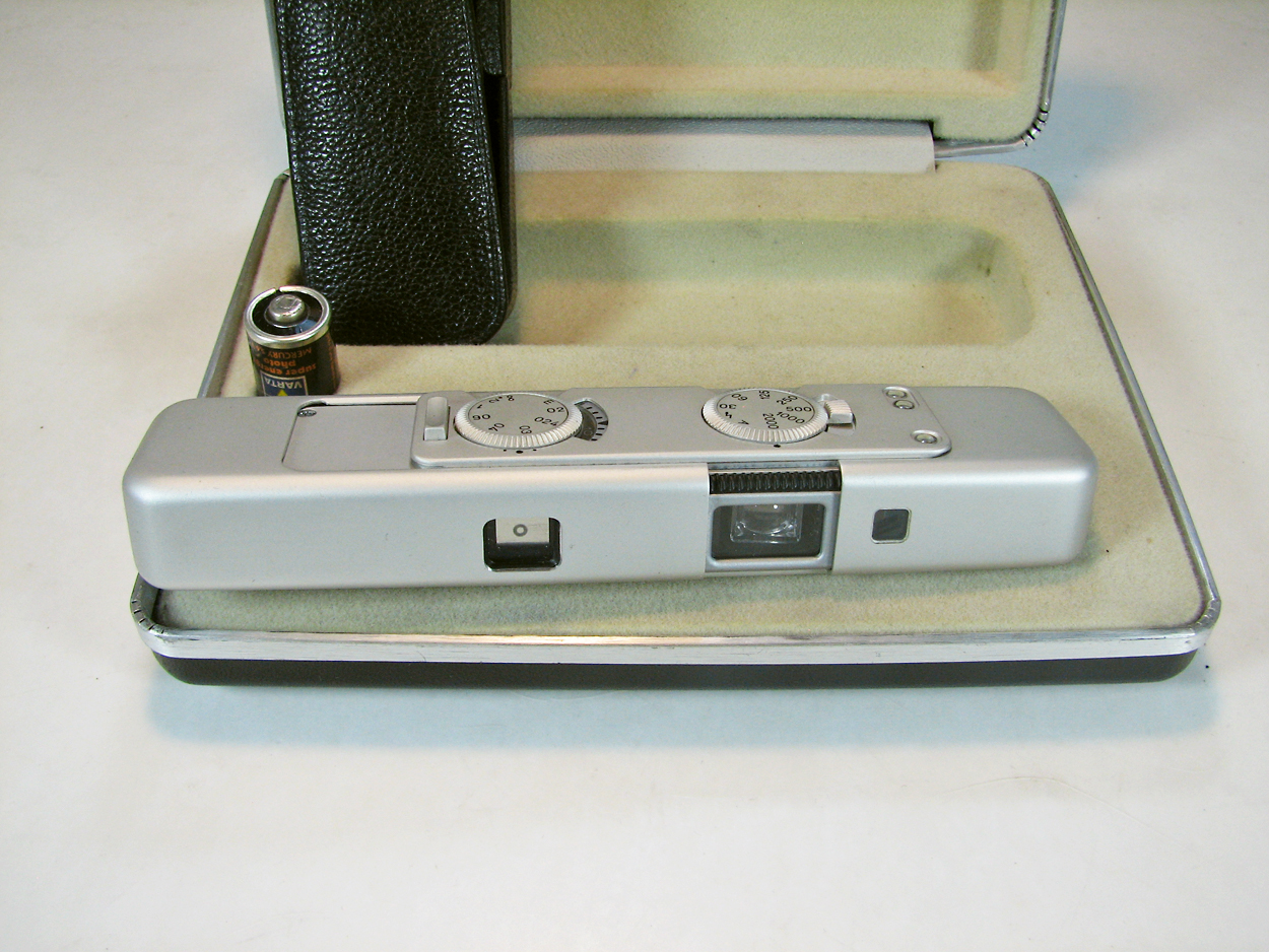 دوربین جاسوسی و کلکسیونی نایاب مینوکس Minox XL
