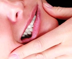 راههای خانگی درمان درد دندان چیست و چه کنیم تا خلاص شویم