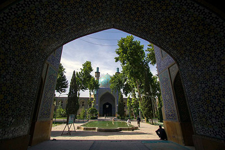 آشنایی با مدرسه چهارباغ اصفهان