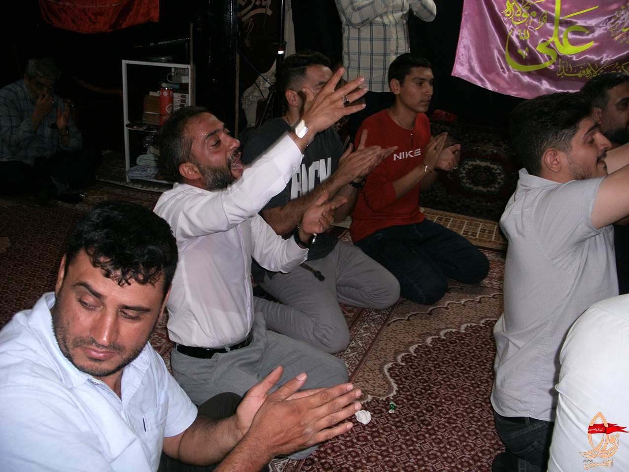 شادی جوانان هیئت زوارالحسین در جشن عیدغدیر1401 در حسینیه شهیددولت آبادی